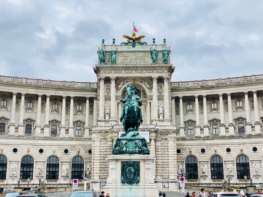 Façade du palais Hofburg à Vienna